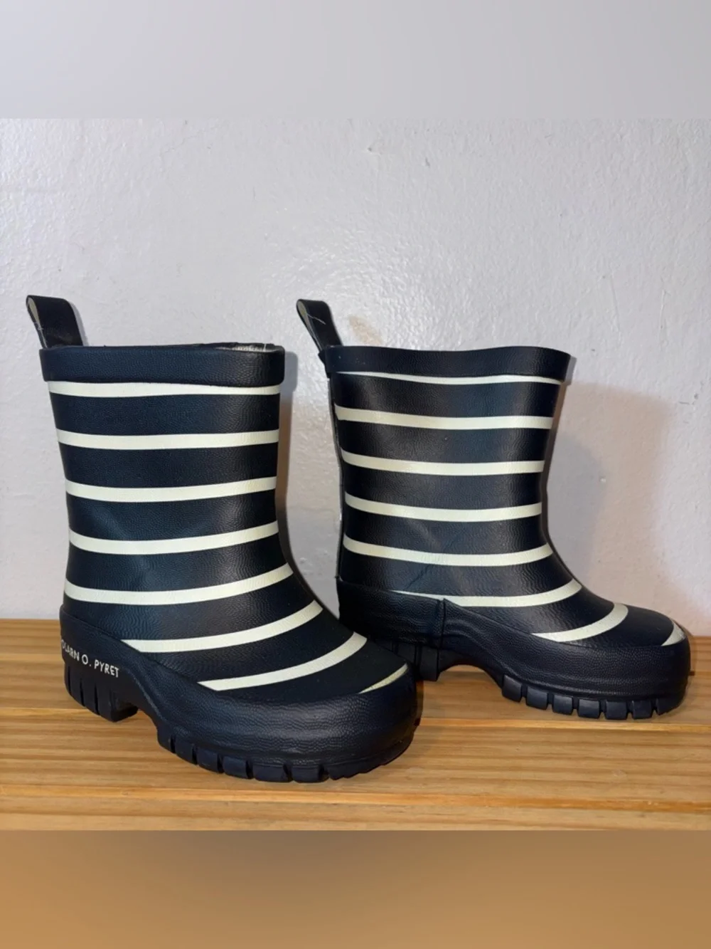 Polarn O. Pyret Navy Stripe Rain Boots Kids Size 6 US / 22 EU